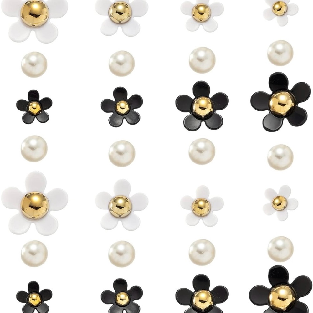Flower shoe charms